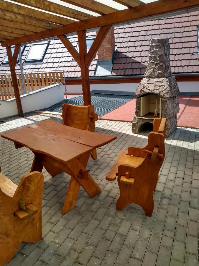 Apartmany Lono Jicin Bagian luar foto
