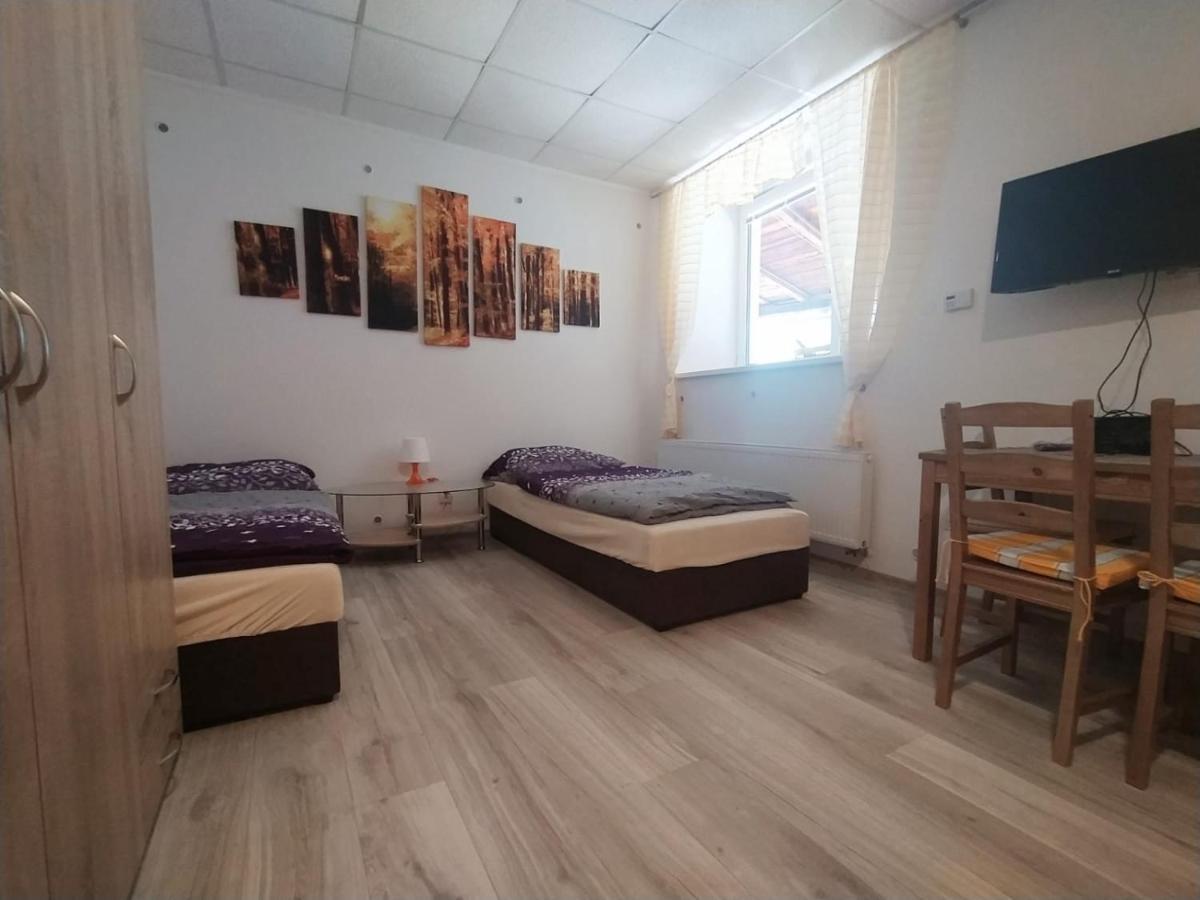 Apartmany Lono Jicin Bagian luar foto