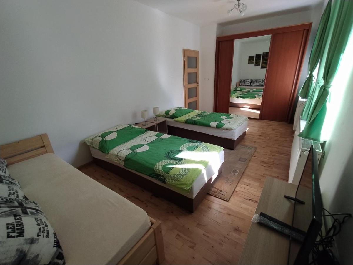 Apartmany Lono Jicin Bagian luar foto
