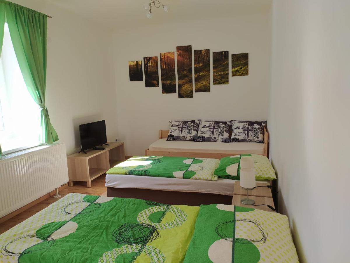 Apartmany Lono Jicin Bagian luar foto