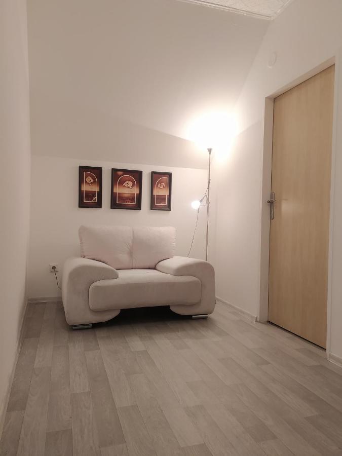 Apartmany Lono Jicin Bagian luar foto