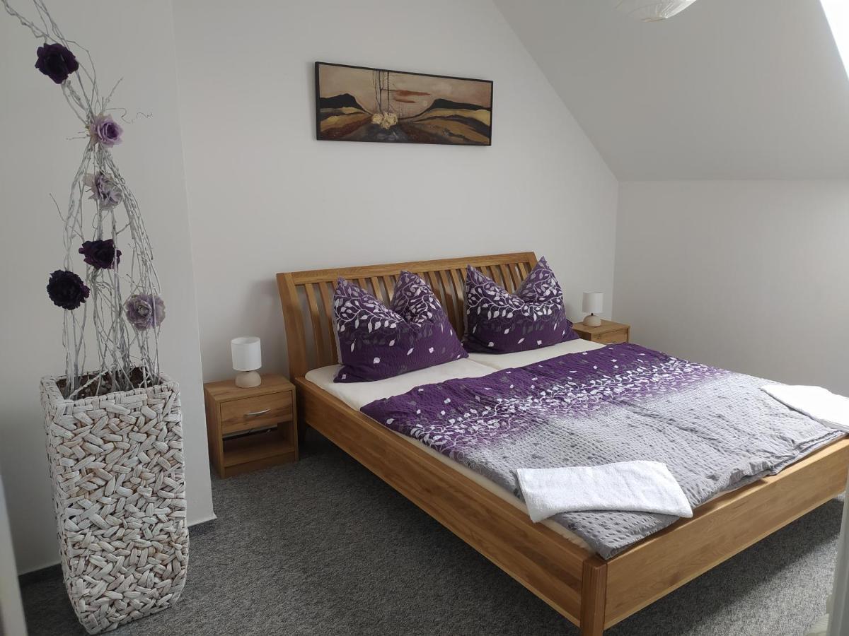 Apartmany Lono Jicin Bagian luar foto
