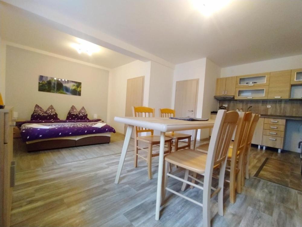 Apartmany Lono Jicin Bagian luar foto